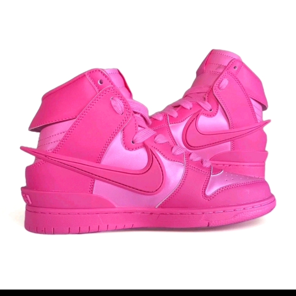 New Nike Dunk High x AMBUSH Cosmic Fuchsia womens size 6  mens/youth size 4